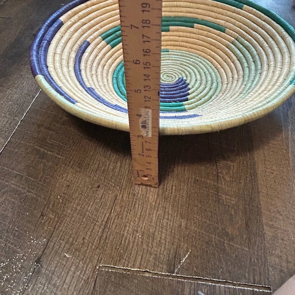 Ten Thousand Villages Woven Raffia Basket Bowl Uganda Teal Purple 14.5